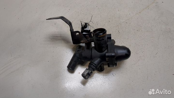 Корпус термостата Ford Transit 2014