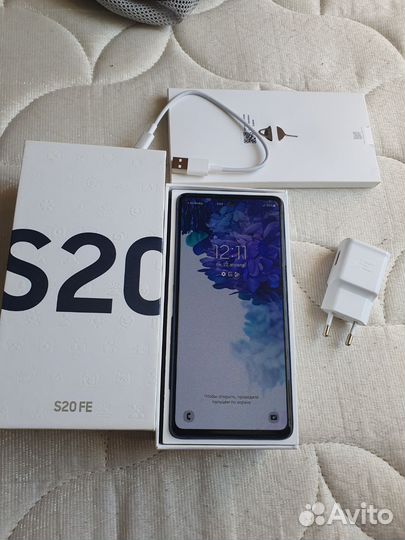 Samsung Galaxy S20 FE, 8/128 ГБ