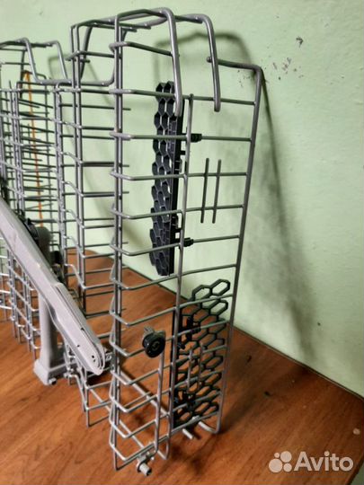 Верхняя корзина пмм Beko DiN 14 W 13