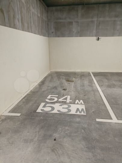 Машиноместо, 13 м²