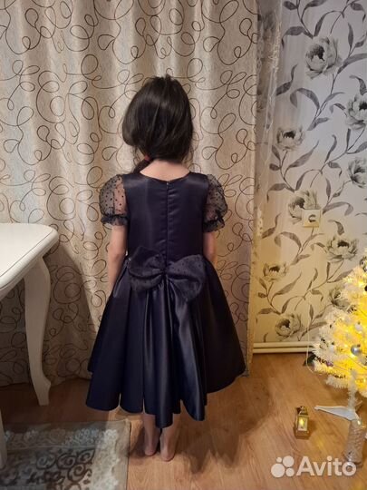 Нарядное платье для девочки