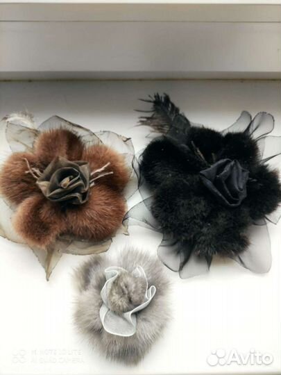 Брошки меховые и не только