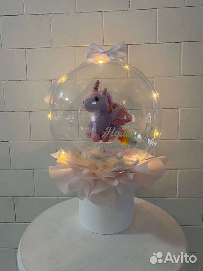 Игрушка в шаре