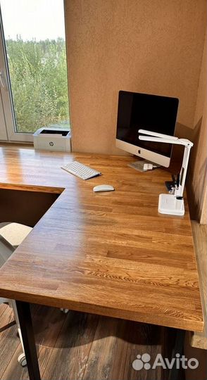 Компьютерный стол в стиле лофт