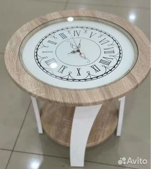 Журнальный столик