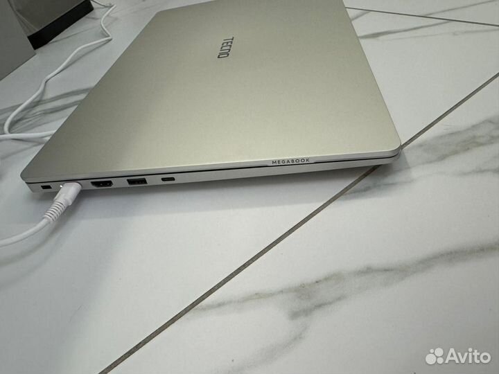 Игровой ноутбук новый