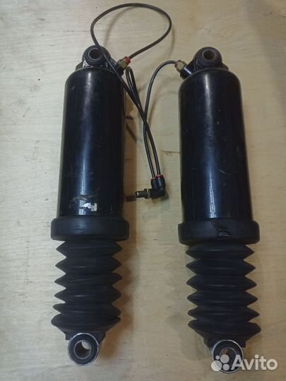 Амортизаторы Showa 12