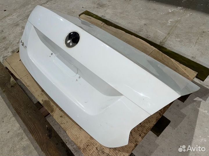 Крышка багажника Volkswagen Polo cедан cwva 2016