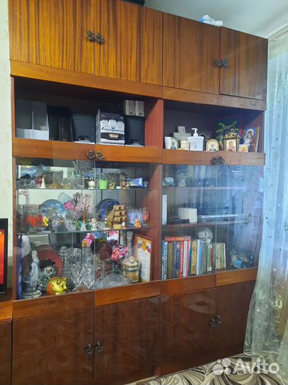 Стенка в гостиную бу