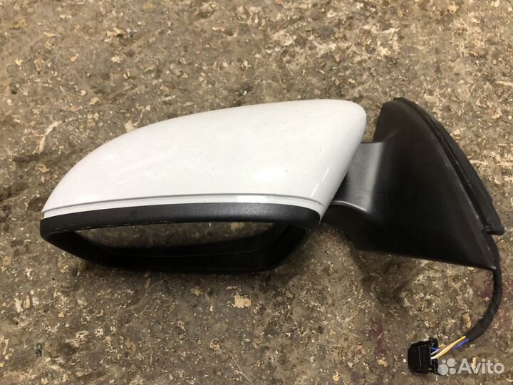 Боковое левое зеркало Volkswagen Polo 6