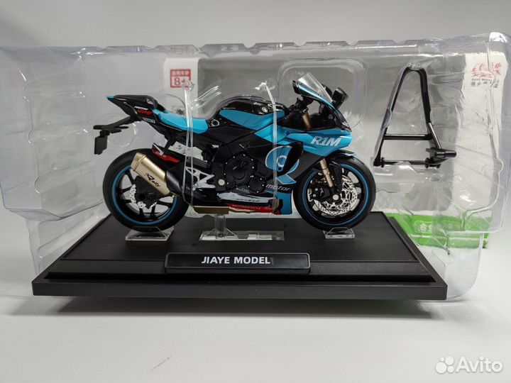 Коллекционная модель мотоцикла yamaha 1:12