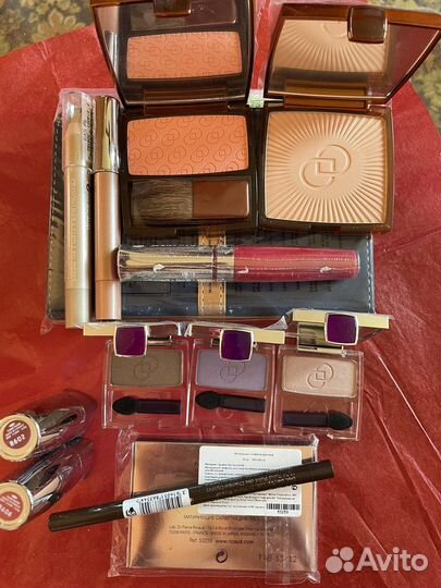 Румяна, пудры, кремы для рук, маски Франция