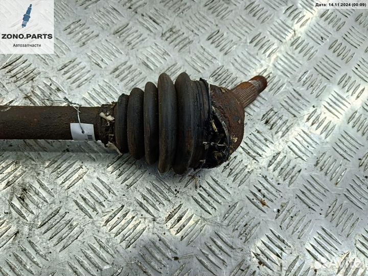 Полуось передняя левая на Ford Focus I (1998-2005)
