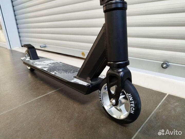 Трюковой самокат Jintech