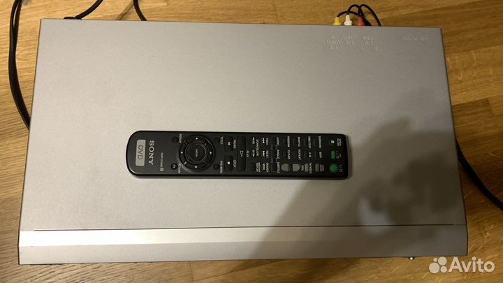 DVD плеер Sony DVP-NS300