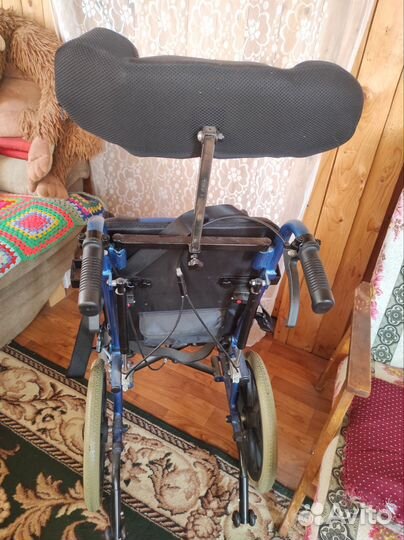 Коляска инвалидная