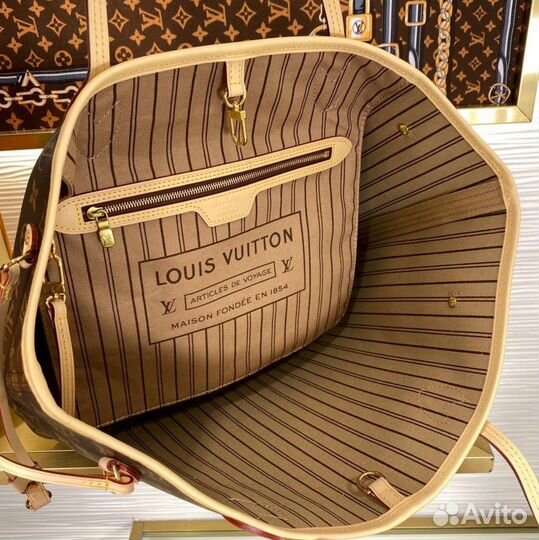 Сумка Louis Vuitton