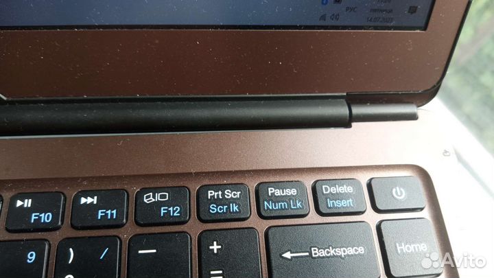 Prestigio smartbook 133s