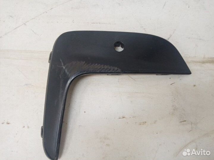 Накладка решетки бампера передняя правая Bmw 3Er