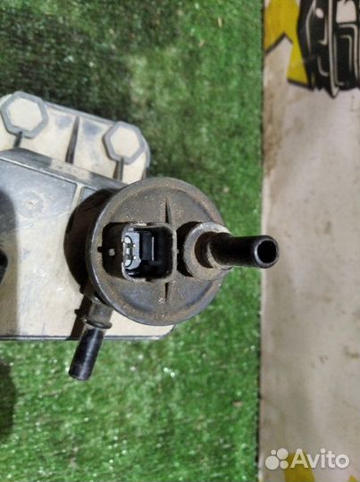 Абсорбер паров топлива Renault Logan SR K7M 2007