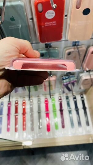 Чехлы на Samsung S10 Разные цвета