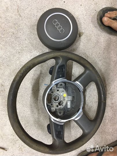 Руль audi a8 d3