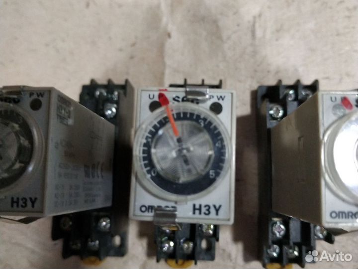 Таймер реле Omron H3Y-2 (Япония)