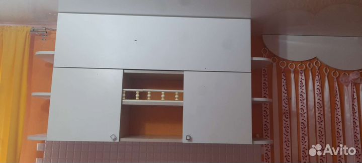 Полка настенная