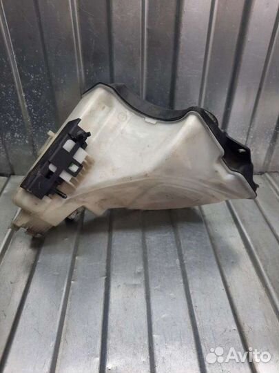 Бачок омывателя Bmw 3 E46 седан 2.2 2002