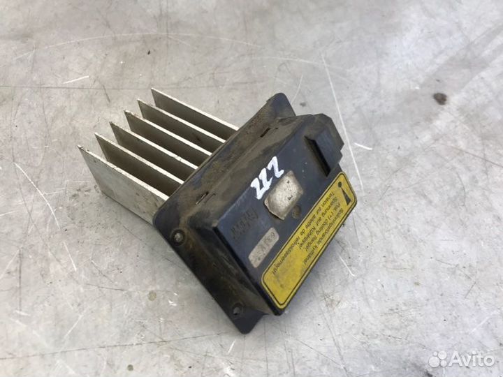 Резистор отопителя (печки) Saab 9000 YS3C B234