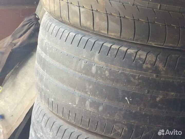 Michelin 4X4 A/T 295/35 R21