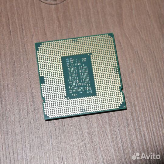 Процессор Intel Core i5-10400F