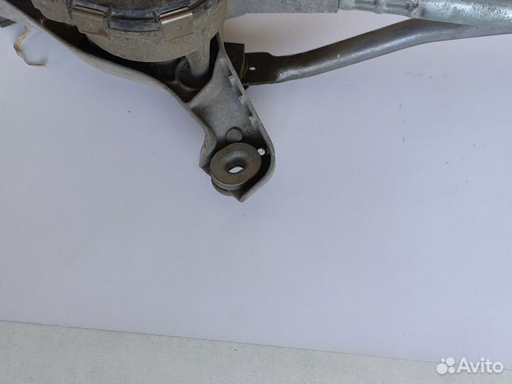 Моторчик трапеции дворников (стеклоочистителя)