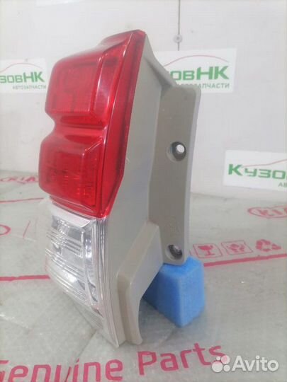 Фонарь задний левый Toyota Land Cruiser Prado J150