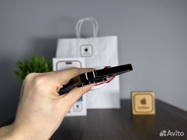 iPhone 14 Pro, 256 ГБ