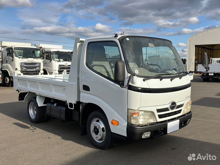 Hino 300 (Dutro), 2009