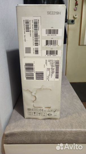Монитор Dell 22