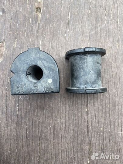 Втулка заднего стабилизатора D13 chevrolet lacetti