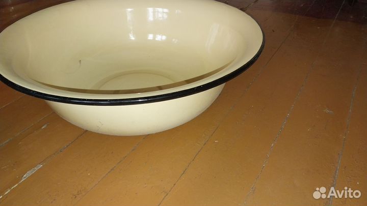 Посуда эмалированная