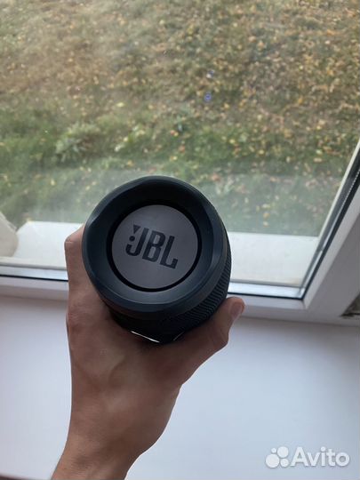 Колонка jbl charge 3