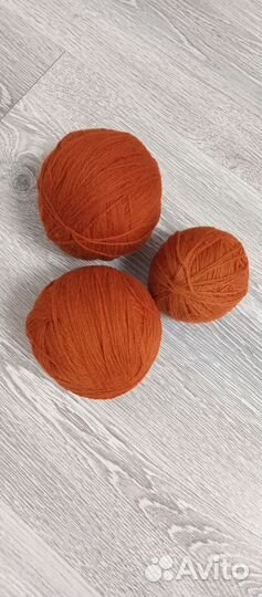 Пряжа овечья шерсть 100% общий вес 350гр
