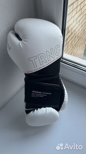 Боксерские перчатки 12 oz