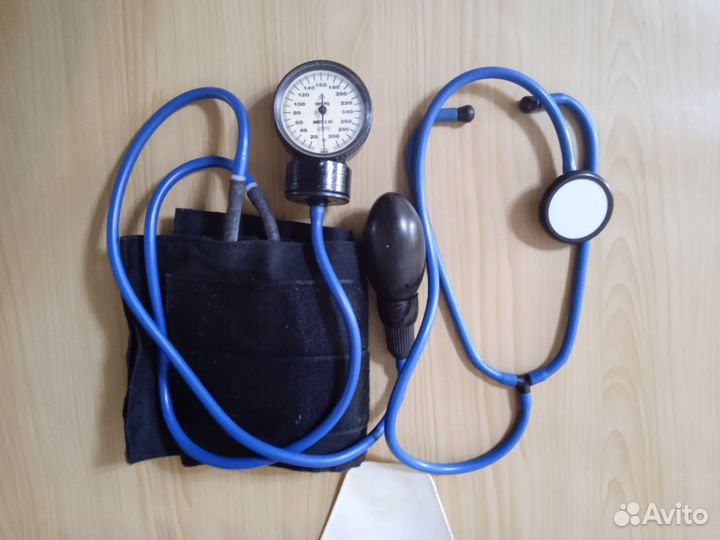Тонометр механический