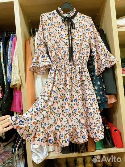 Платье 44