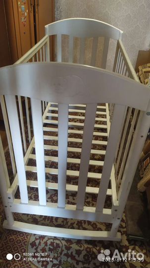 Детская кроватка