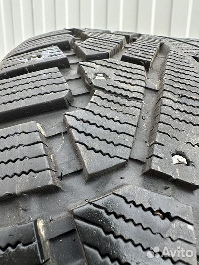 Pirelli Ice Zero 295/35 R21 107H
