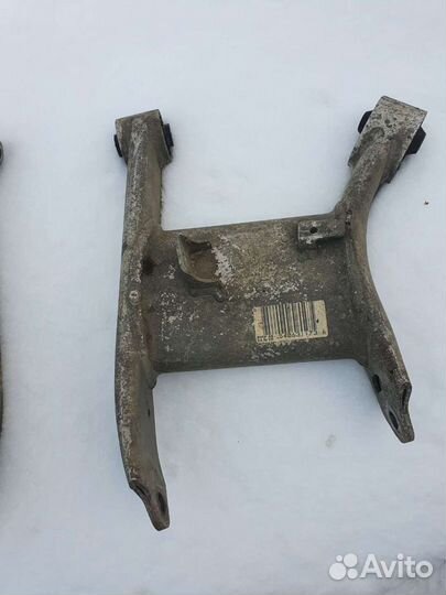 BMW E39, E53 Н-образные рычаги