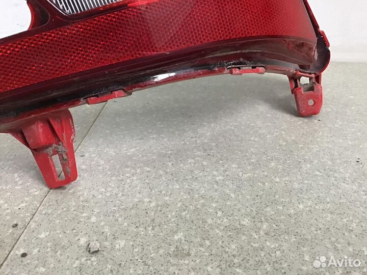 Фонарь задний в бампер правый Hyundai Elantra 2016