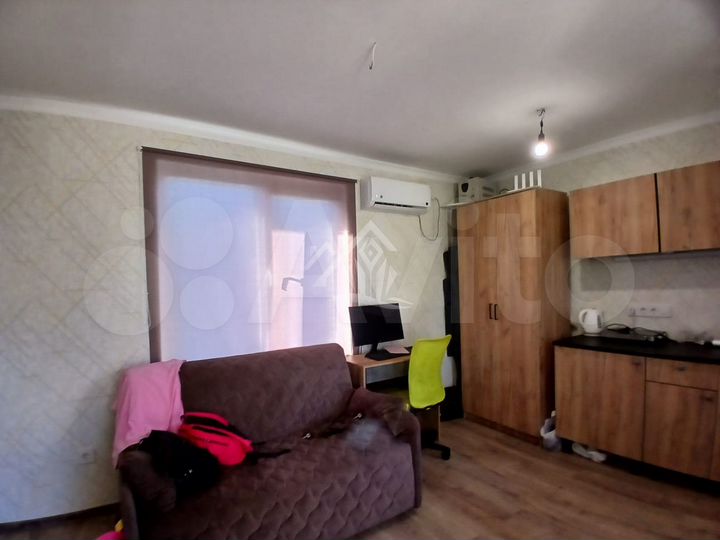 Дом 25 м² на участке 5 сот.