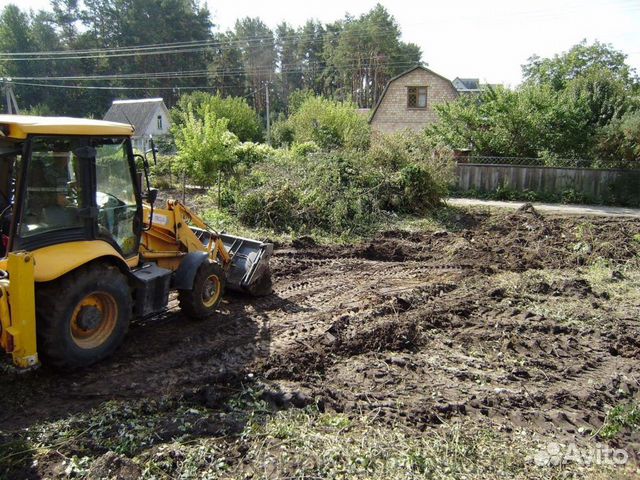 Заказать трактор для планировки участка